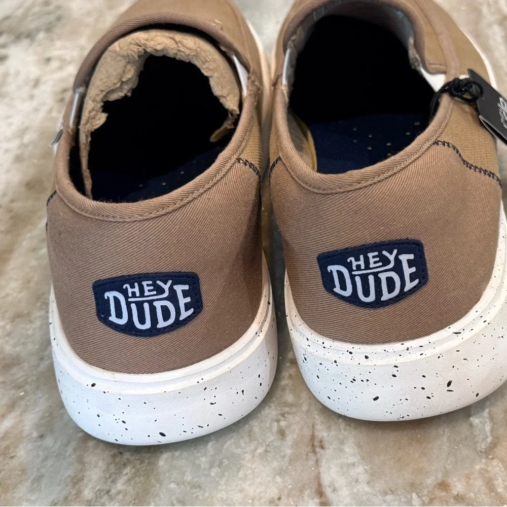 NWT Men HEY DUDE Sunapee Sport mesh canvas slip on tan sneakers- Size 14